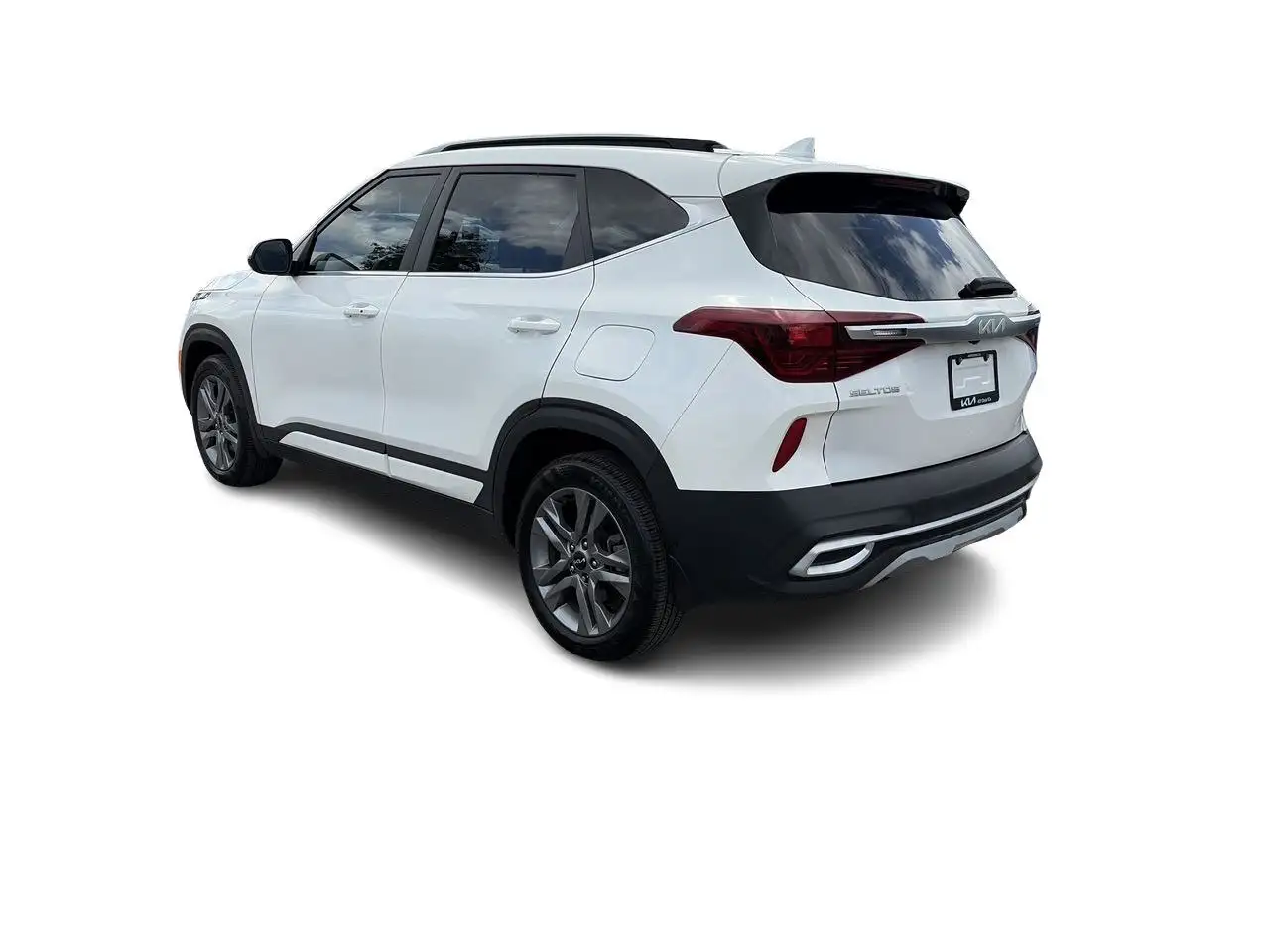 Kia Seltos photo Kia Seltos