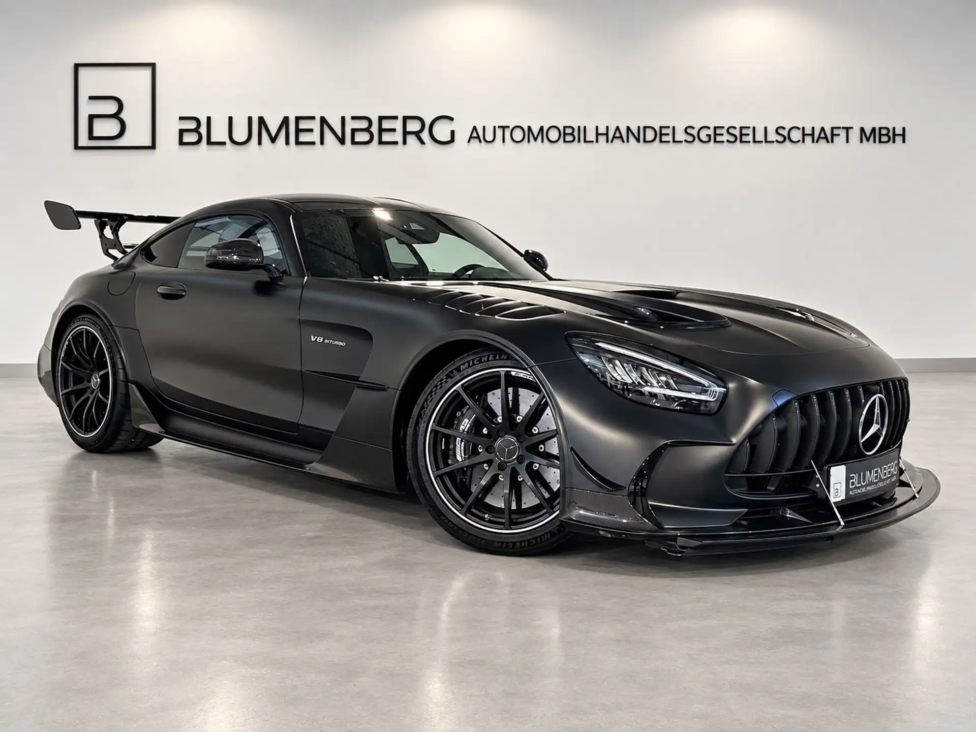 벤츠 AMG GT 2022 건메탈 사진 2