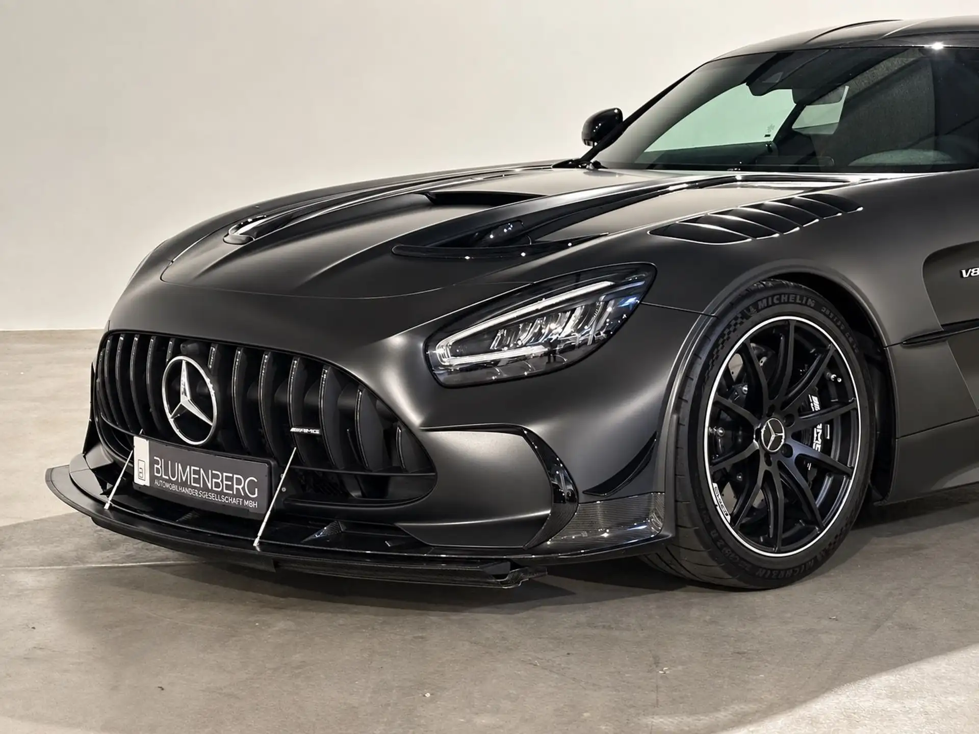 벤츠 AMG GT 2022 건메탈 사진 7