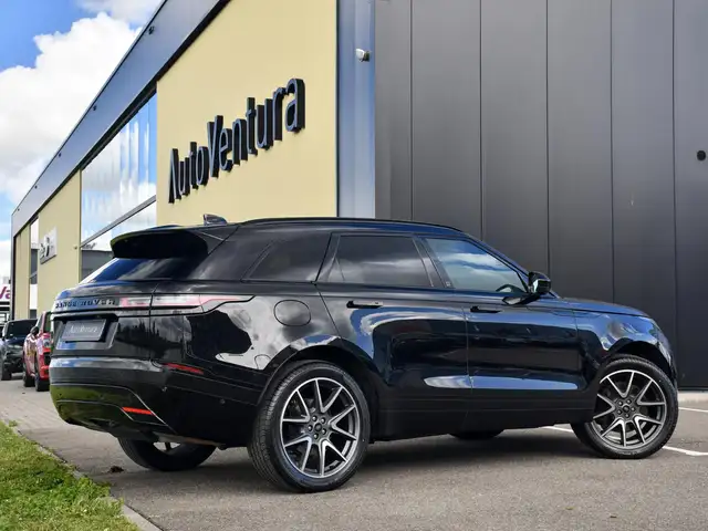 Land Rover Range Rover Velar view 5