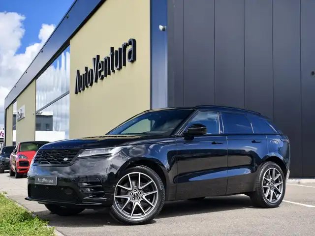 Land Rover Range Rover Velar view 2