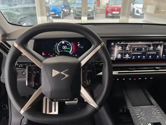DS Automobiles N°8 N°8 AWD Long Range 350PS Etoile Ansicht 12