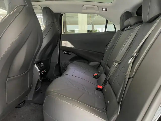 DS Automobiles N°8 N°8 AWD Long Range 350PS Etoile Ansicht 28