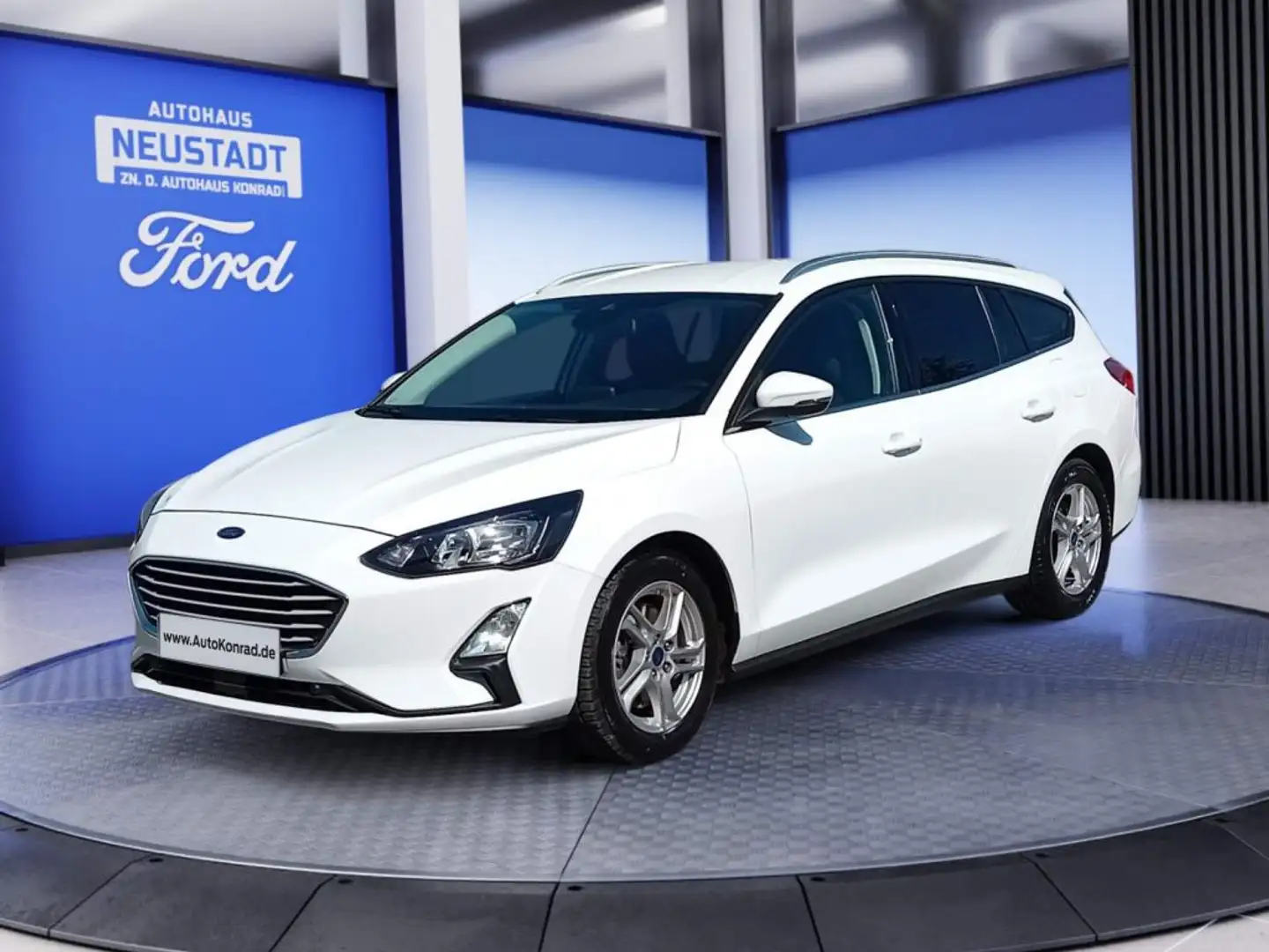 Ford Focus Turnier 2.0 EcoBlue  Aut. COOL&CONNECT *AHK* Bianco - 1