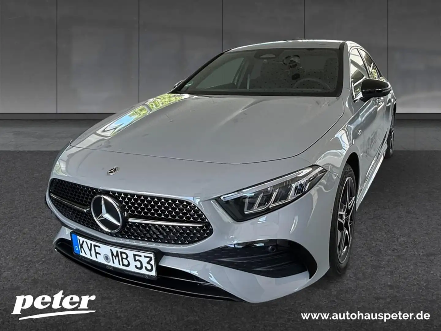 Mercedes-Benz A 250 e Limousine mit EQ Hybrid Technologie AMG Gri - 1