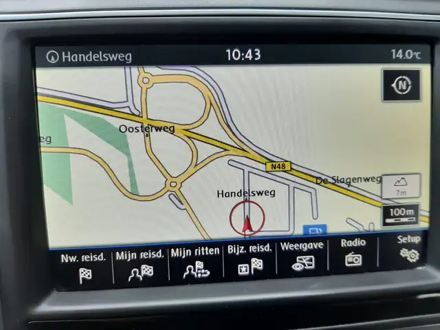 Volkswagen Golf Sportsvan view 14