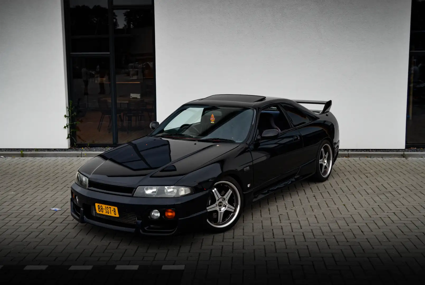 Nissan Skyline R33 GTST Černá - 1