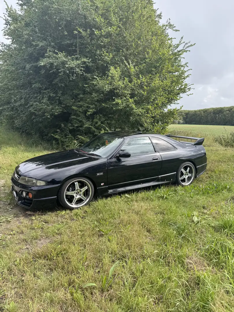 Nissan Skyline R33 GTST Černá - 2