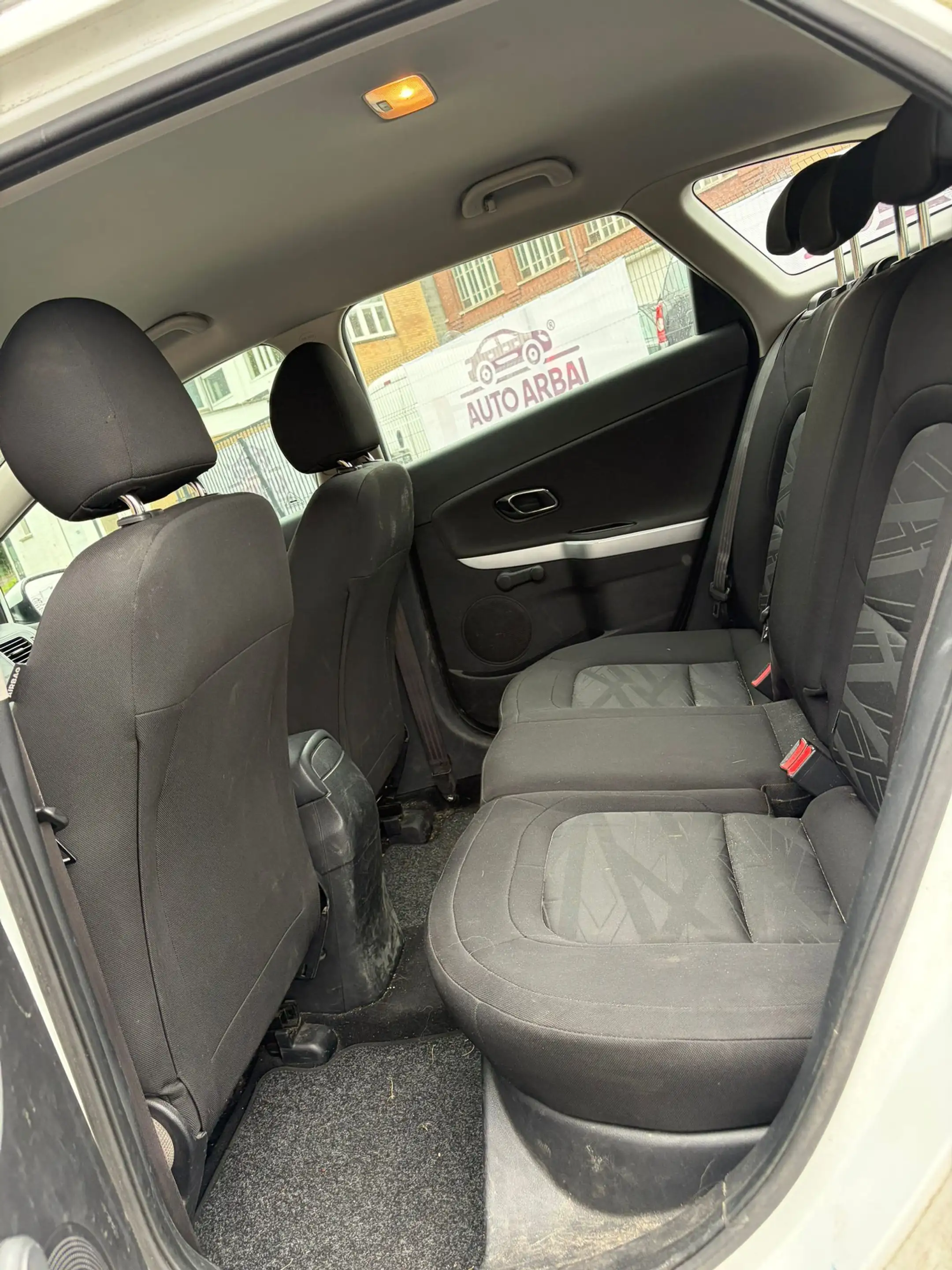 Kia Ceed / cee'd Cee'd 1.4i Easy ISG — photo 12