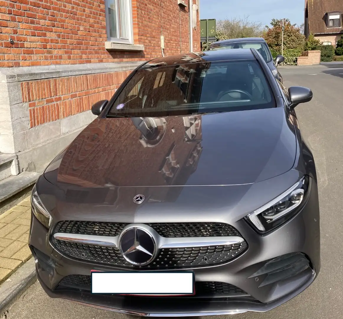 Mercedes-Benz A 160 A 160 Business Solution AMG (EU6d-TEMP) Gris - 1