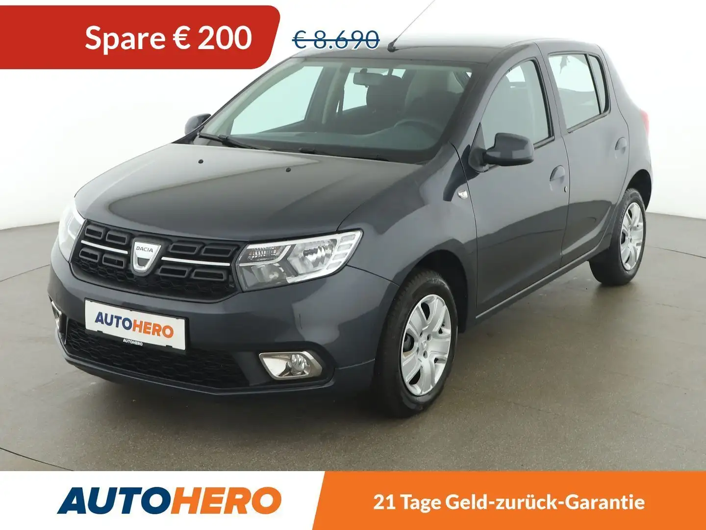 Dacia Sandero 1.0 Supreme Grijs - 1