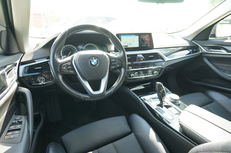 BMW 530 Touring Sport Line Aut. |LED| |AHK| |EURO6| — photo 10