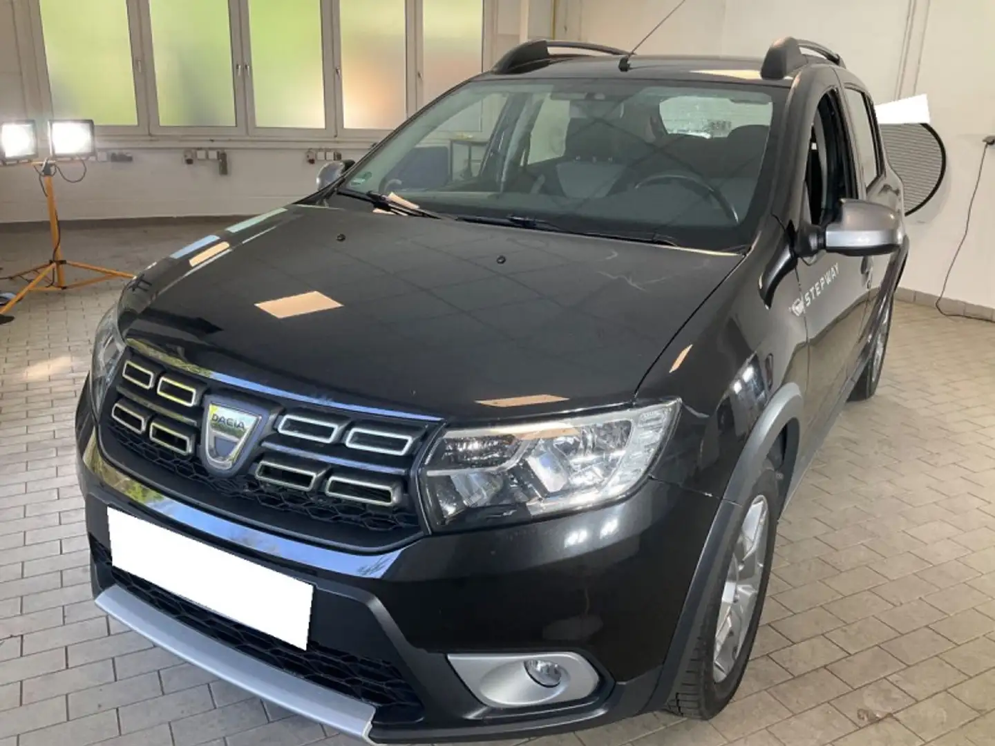 Dacia Sandero 0.9 TCE 90CH STEPWAY Brun - 1