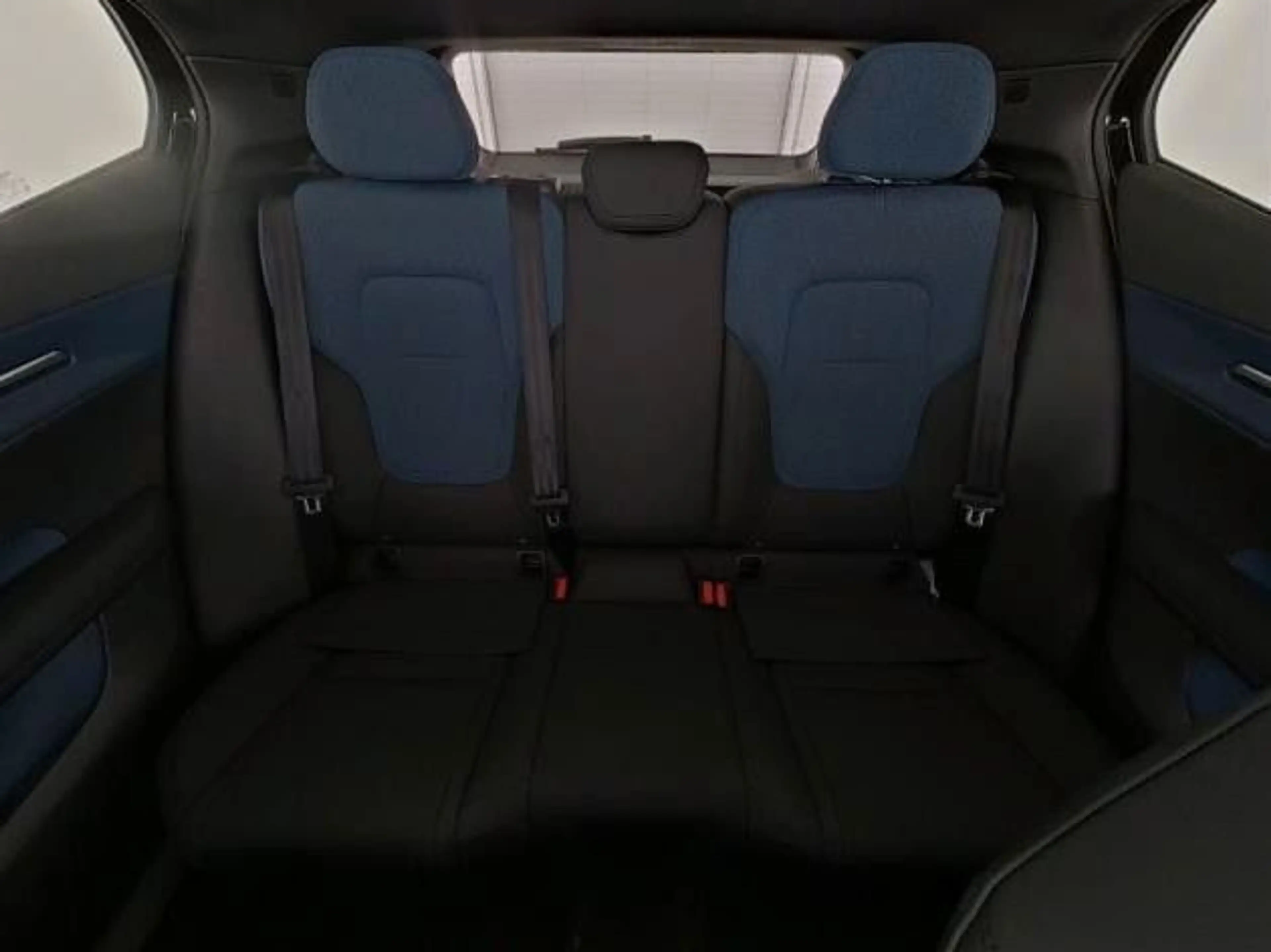 Volvo EX30 Ultra Pure Electric — photo 7
