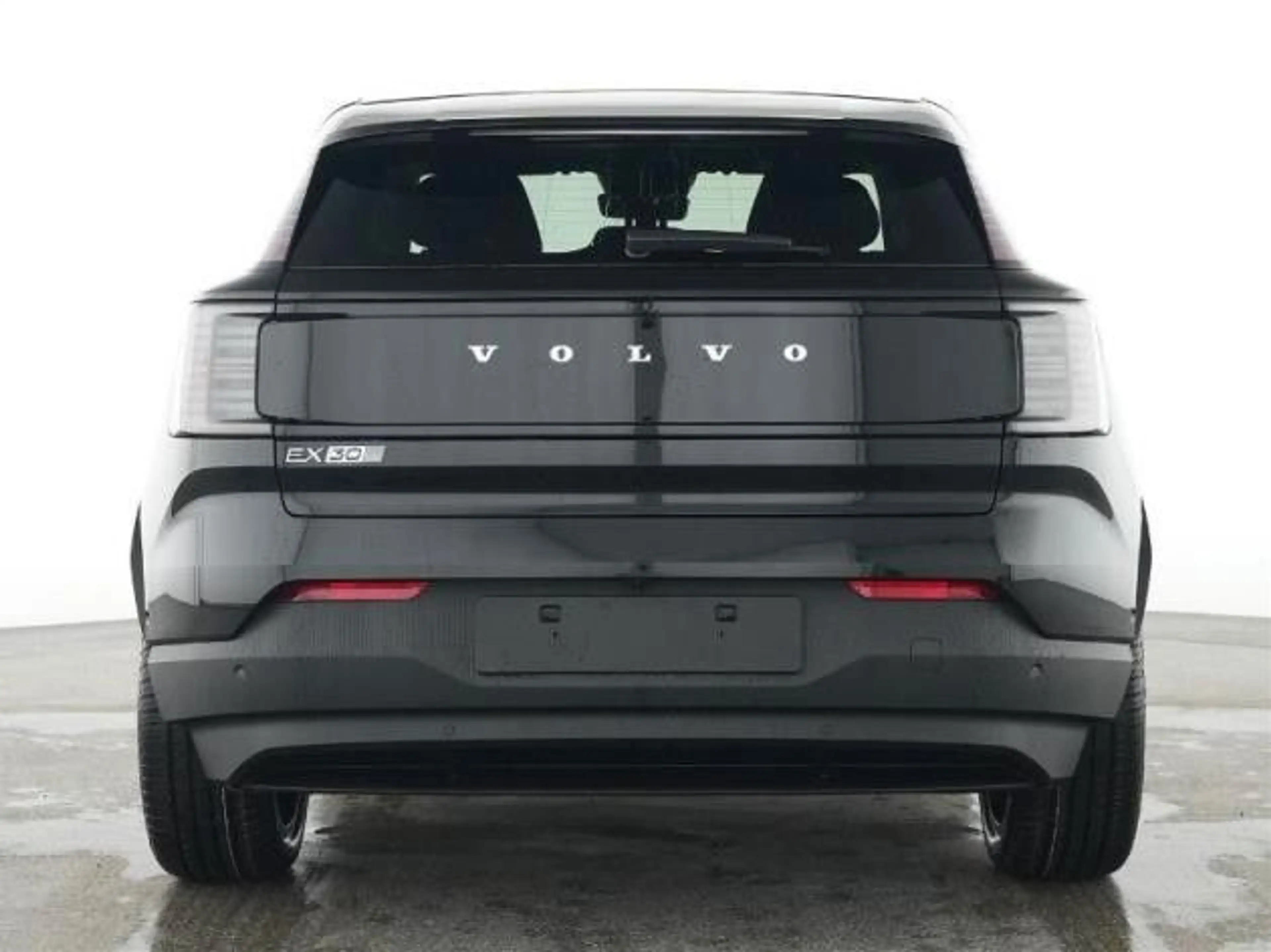 Volvo EX30 Ultra Pure Electric — photo 3