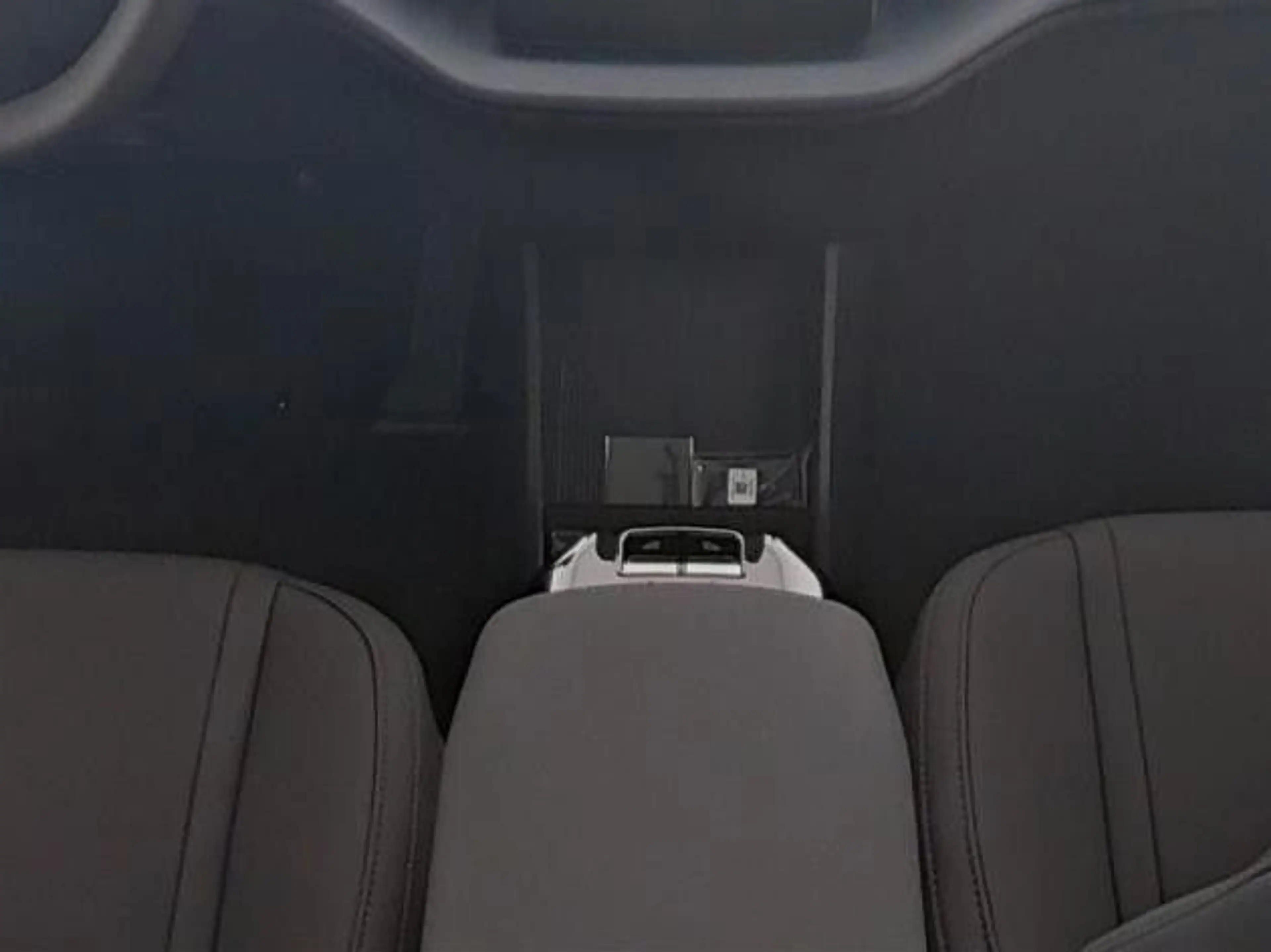 Volvo EX30 Ultra Pure Electric — photo 10