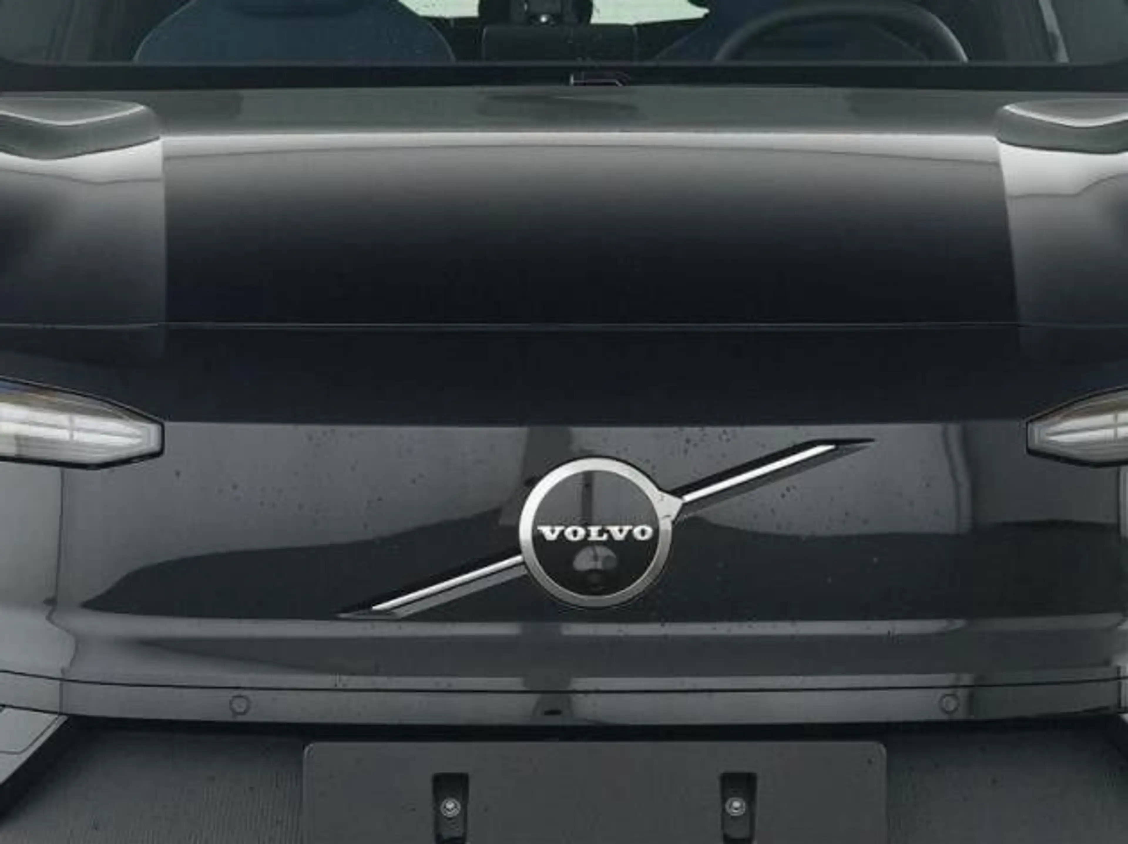Volvo EX30 Ultra Pure Electric — photo 5