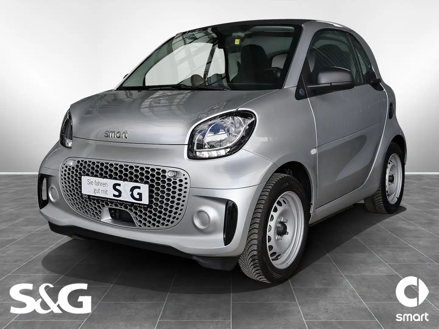 smart forTwo EQ TEMPOMAT+22 KW BORDLADER+15 ZOLL Argent - 1