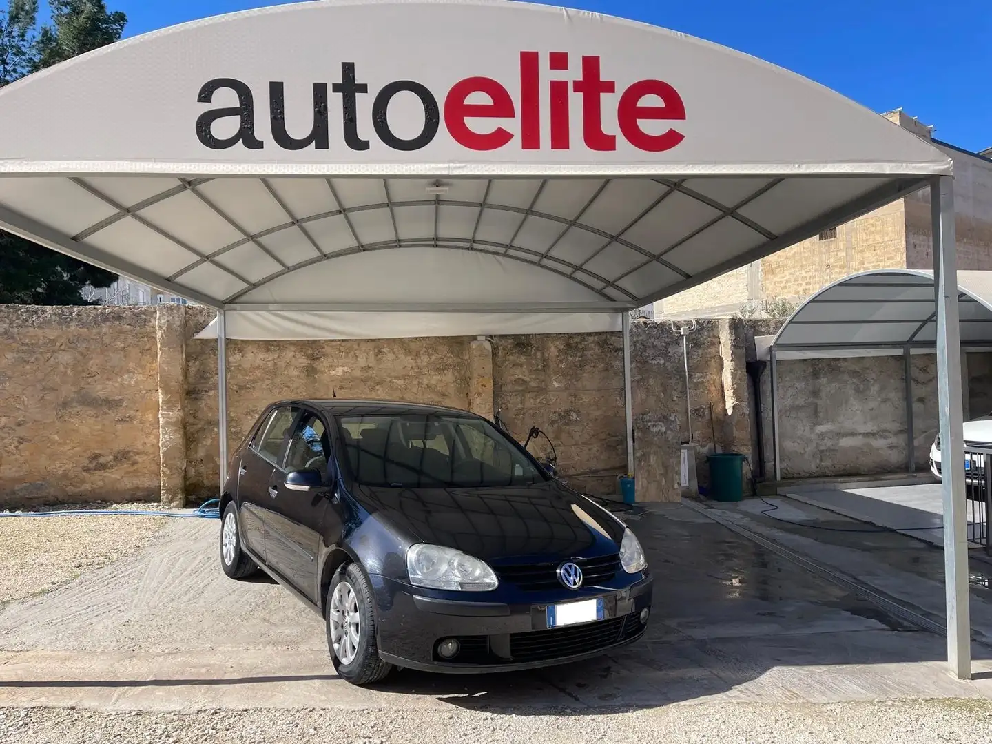 Volkswagen Golf Nero - 1