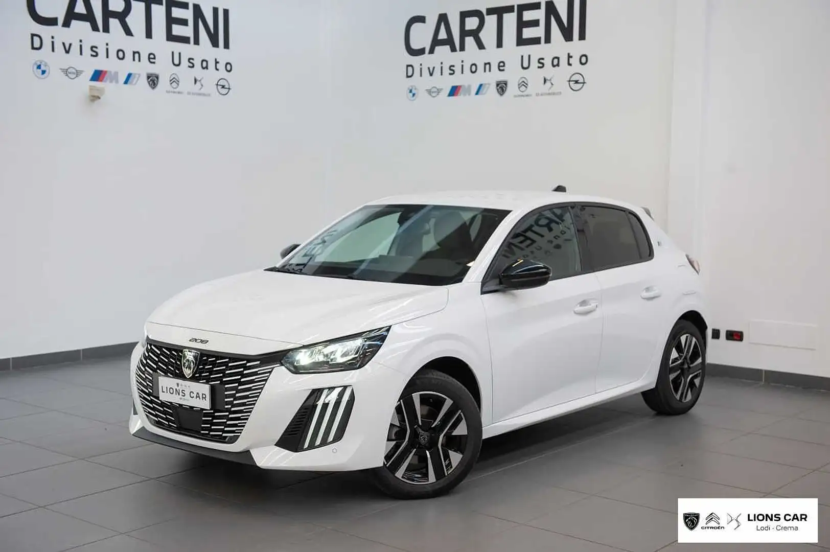 Peugeot 208 2ª serie motore elettrico 136 CV 5 porte Allure Bianco - 1