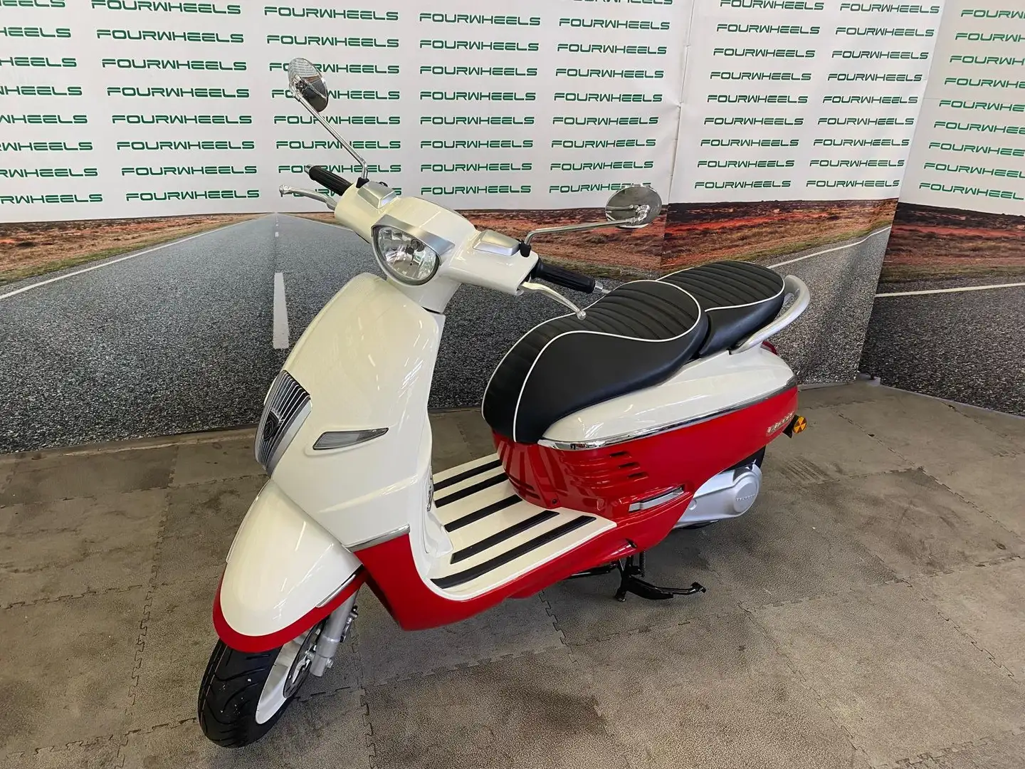 Peugeot Django 125 Peugeot 125 - NUOVO Rojo - 1