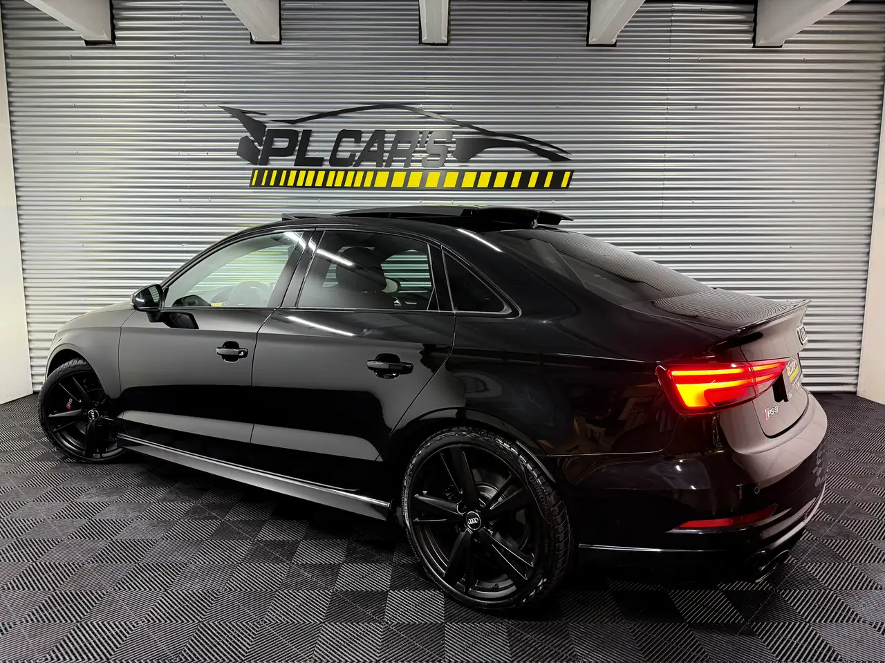 Audi RS3 Sedan 2.5 TFSI Quattro S tronic (EU6d-TEMP), миниатюра 6