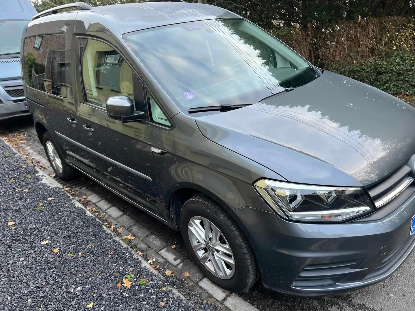 Volkswagen Caddy Caddy CNG 1.4 TGI Highline Gri - 2