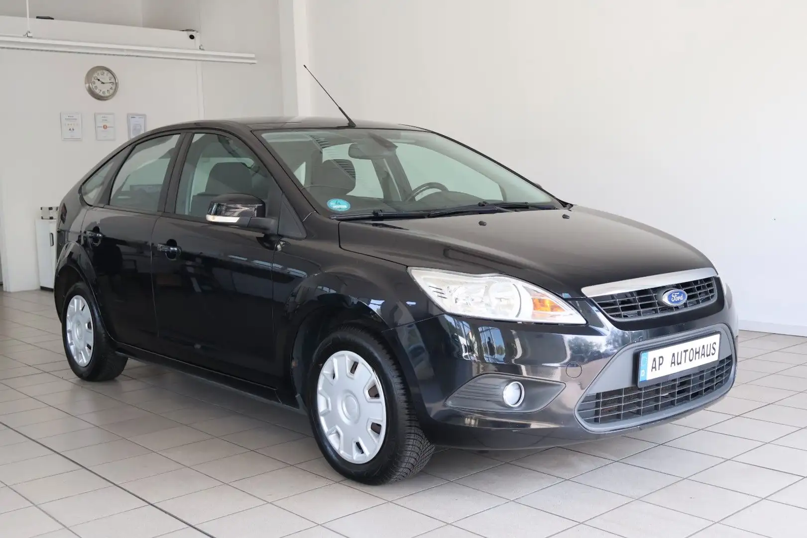 Ford Focus Lim. Style Tempomat Klimaautomatik PDC AHK - 1