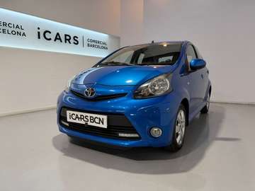 1.0 VVT-i Blue