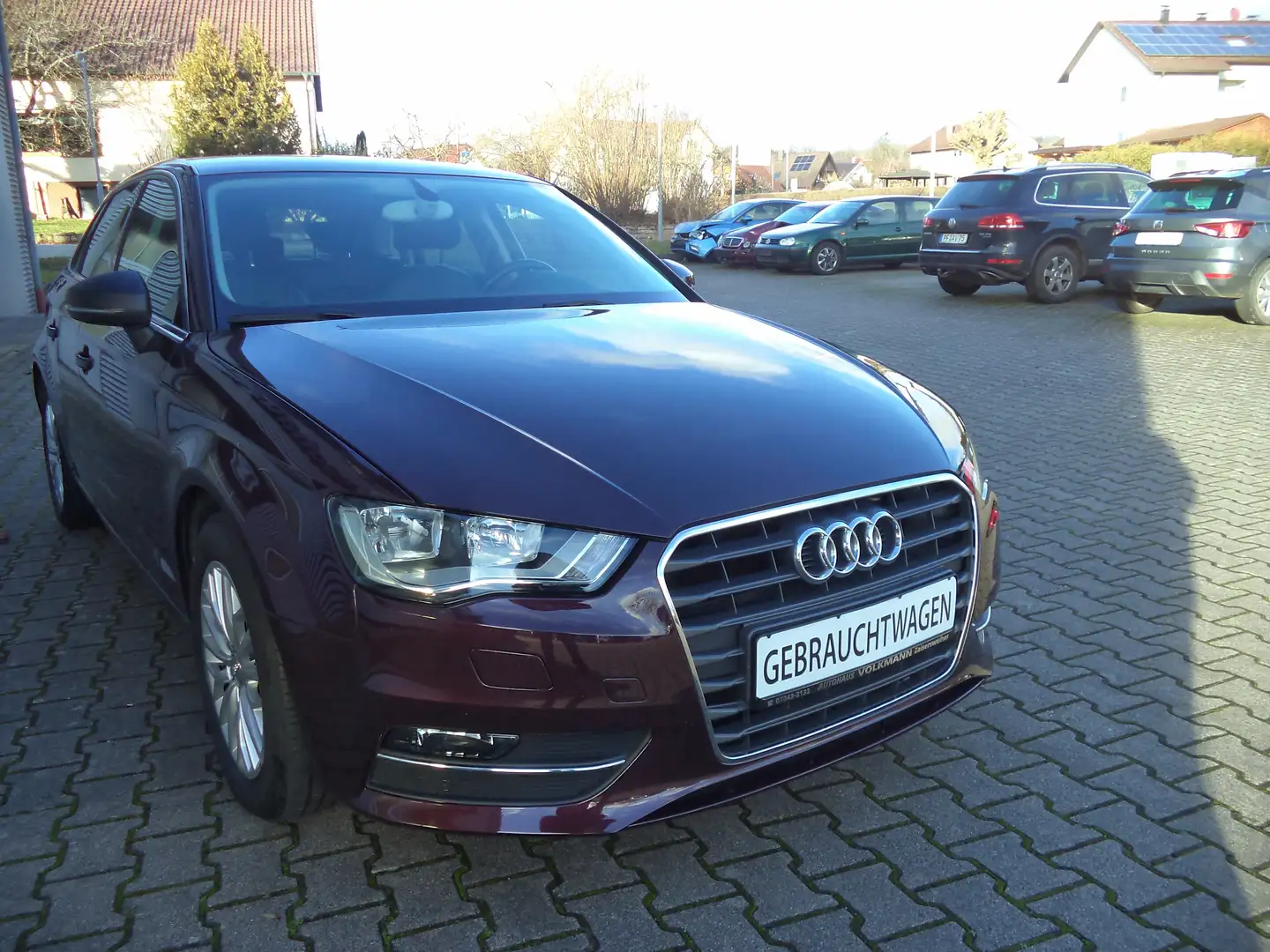 Audi A3 ambiente Alufelgen Sitzheizung Berganfahr S-Tronic Червоний - 1
