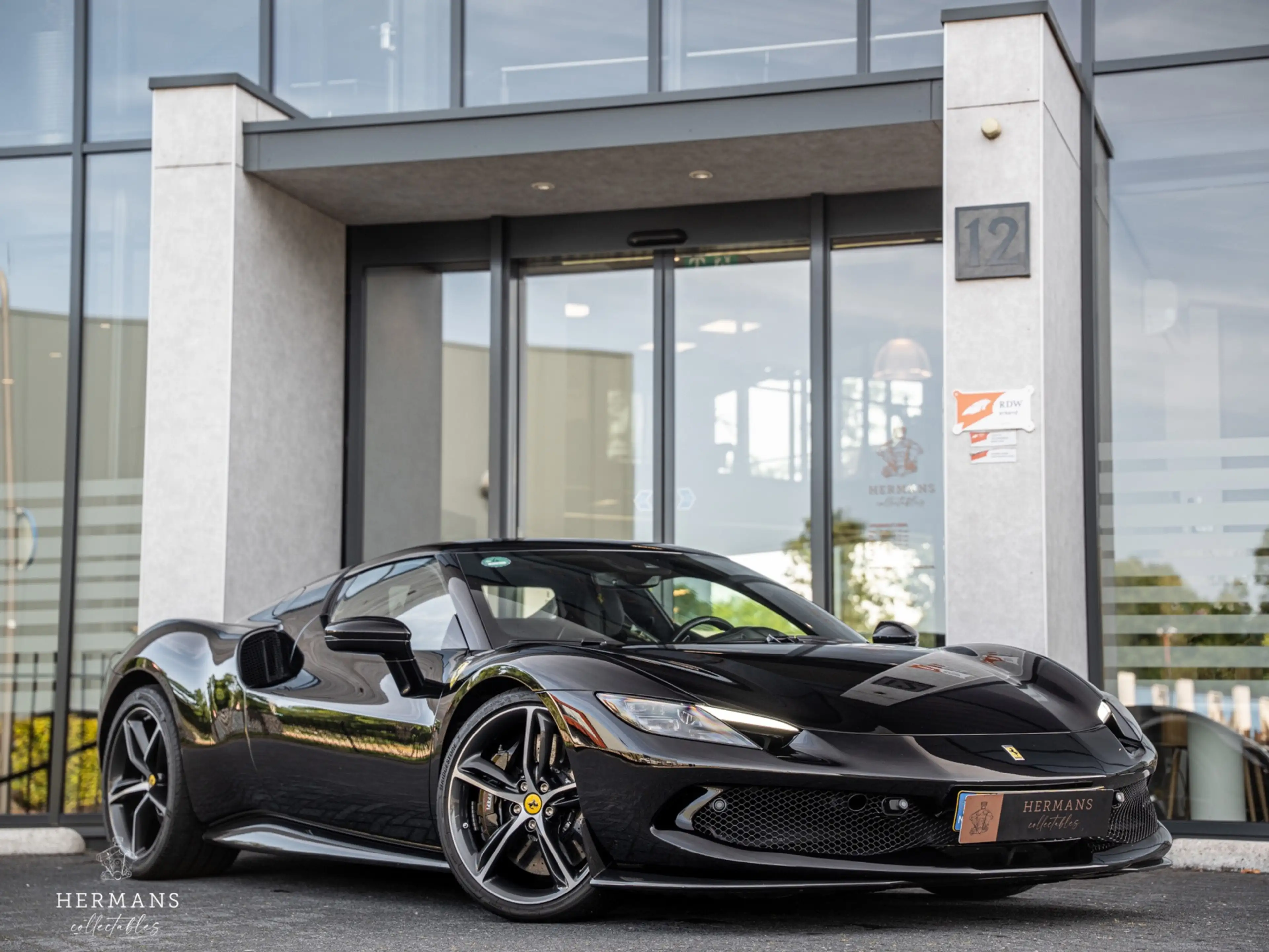 Ferrari 296 GTB 3.0 V6 / Full Carbon / Lift / Passenger / CarPlay