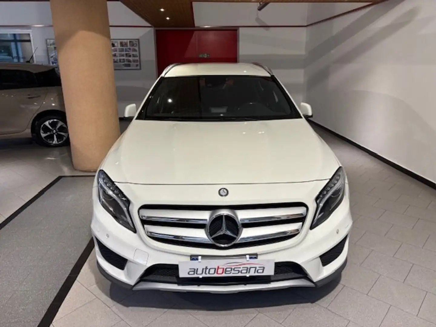 Mercedes-Benz GLA 180 156 2014 d (cdi) auto Blanco - 2