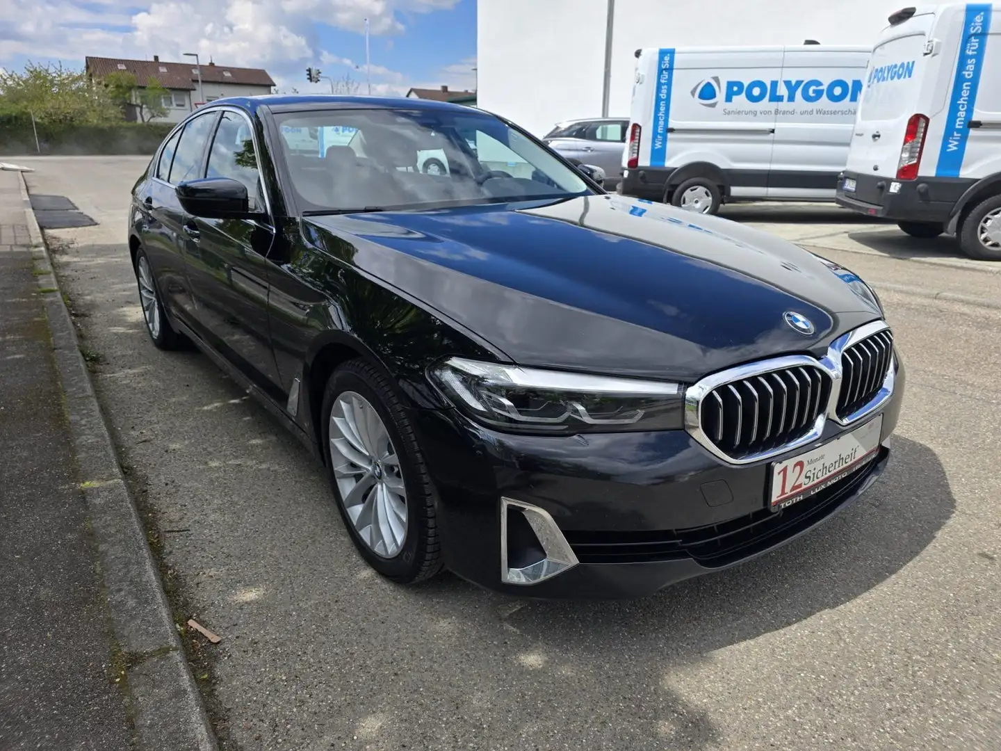 BMW 545 e xDrive Luxury + Laser + H&K Schwarz - 2
