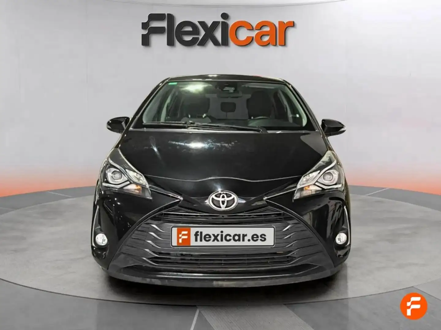 Toyota Yaris 1.5 Feel! Edition Negro - 2