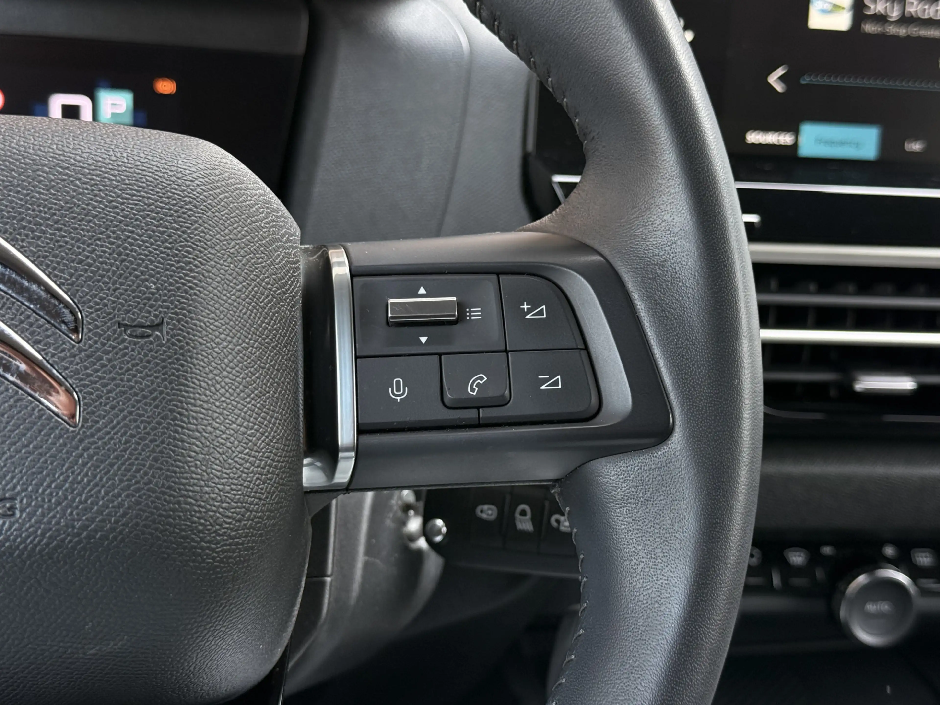 Citroen E-C4 Electric You 50 kWh Camera / Cruise / Carplay / Lm Velgen — photo 25