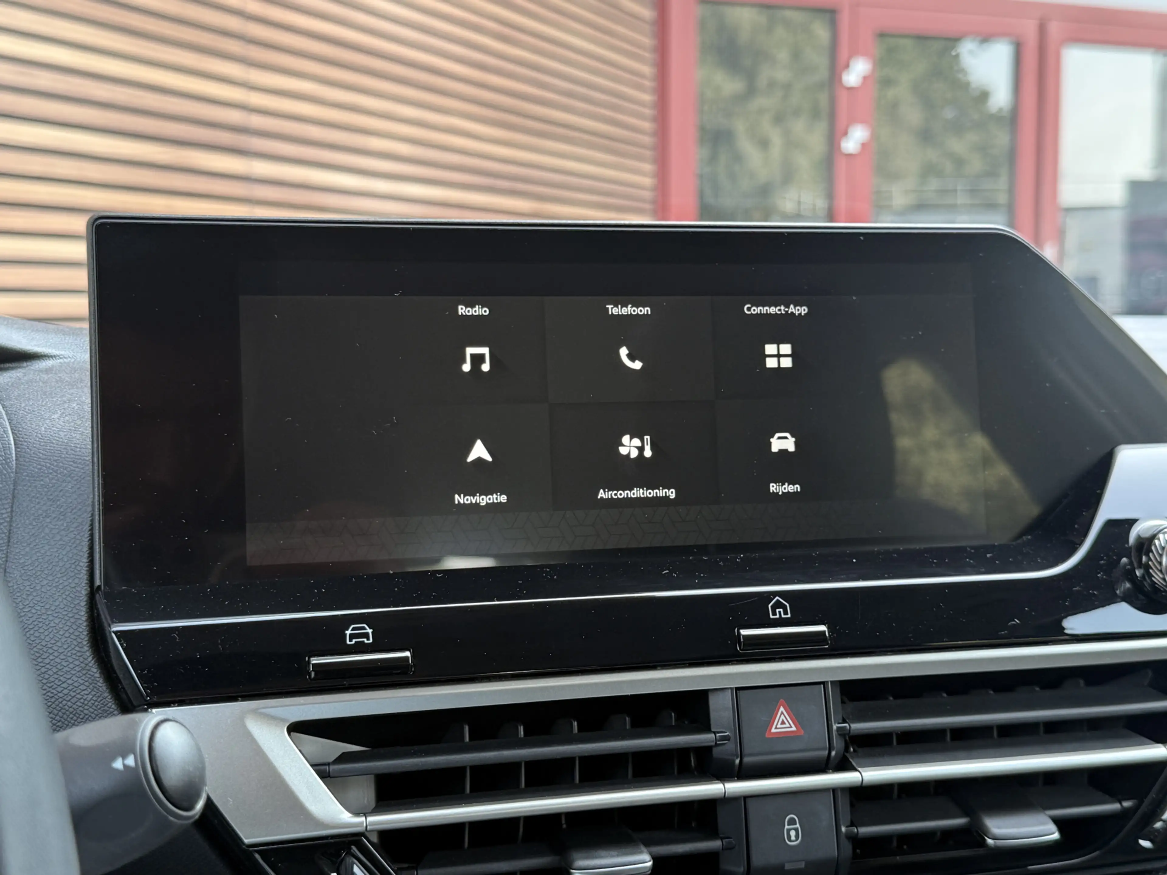 Citroen E-C4 Electric You 50 kWh Camera / Cruise / Carplay / Lm Velgen — photo 32