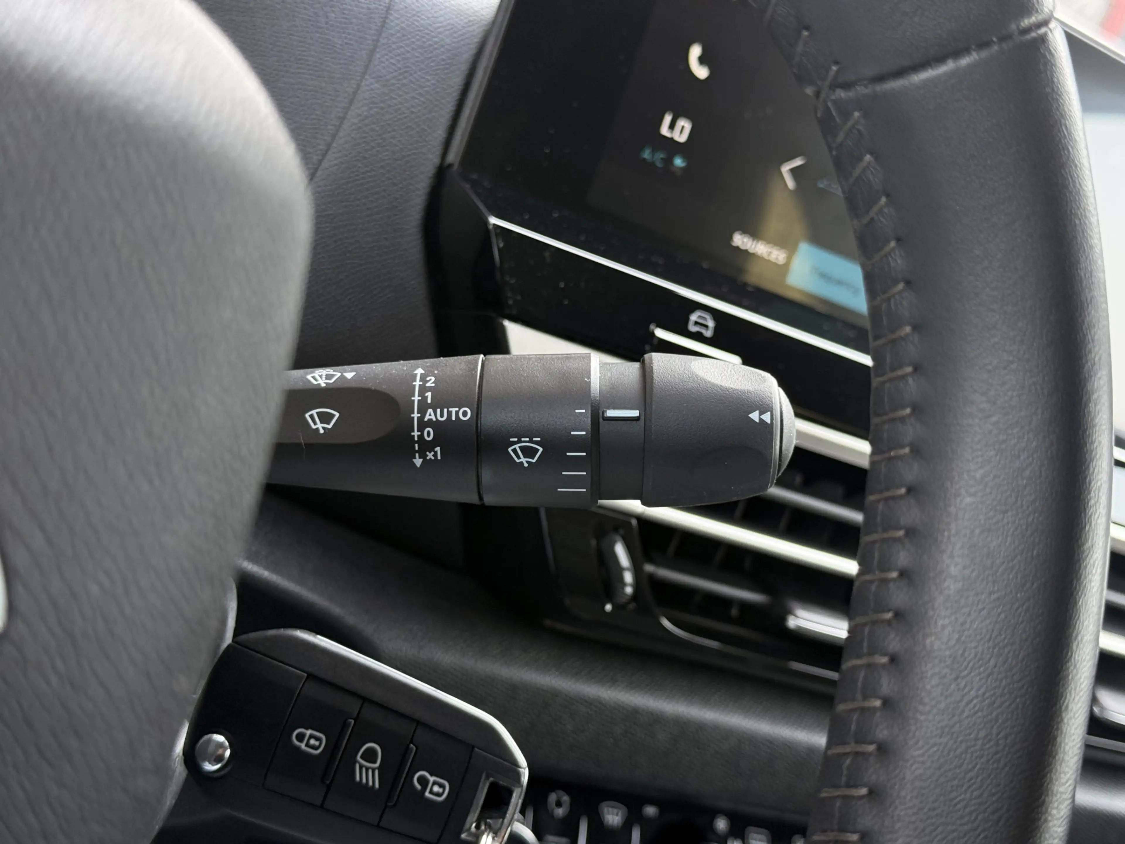 Citroen E-C4 Electric You 50 kWh Camera / Cruise / Carplay / Lm Velgen — photo 26