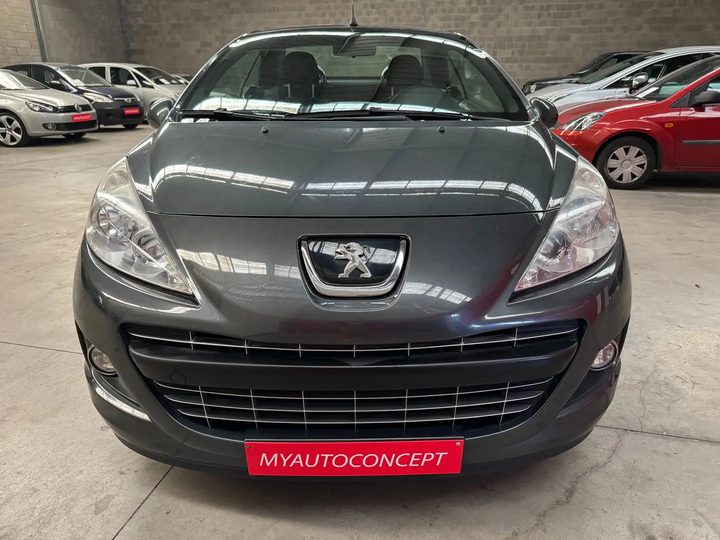 Peugeot 207 207 CC 1.6i - 2