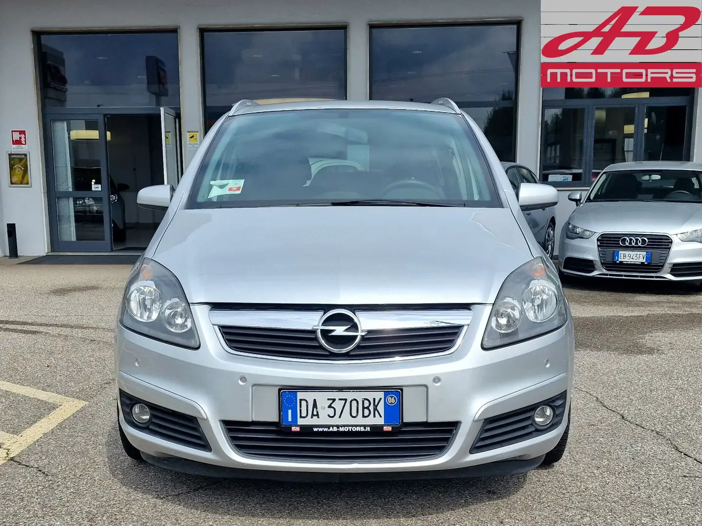 Opel Zafira Zafira 1.9 16V CDTI 150CV Cosmo 7 POSTI Gris - 2