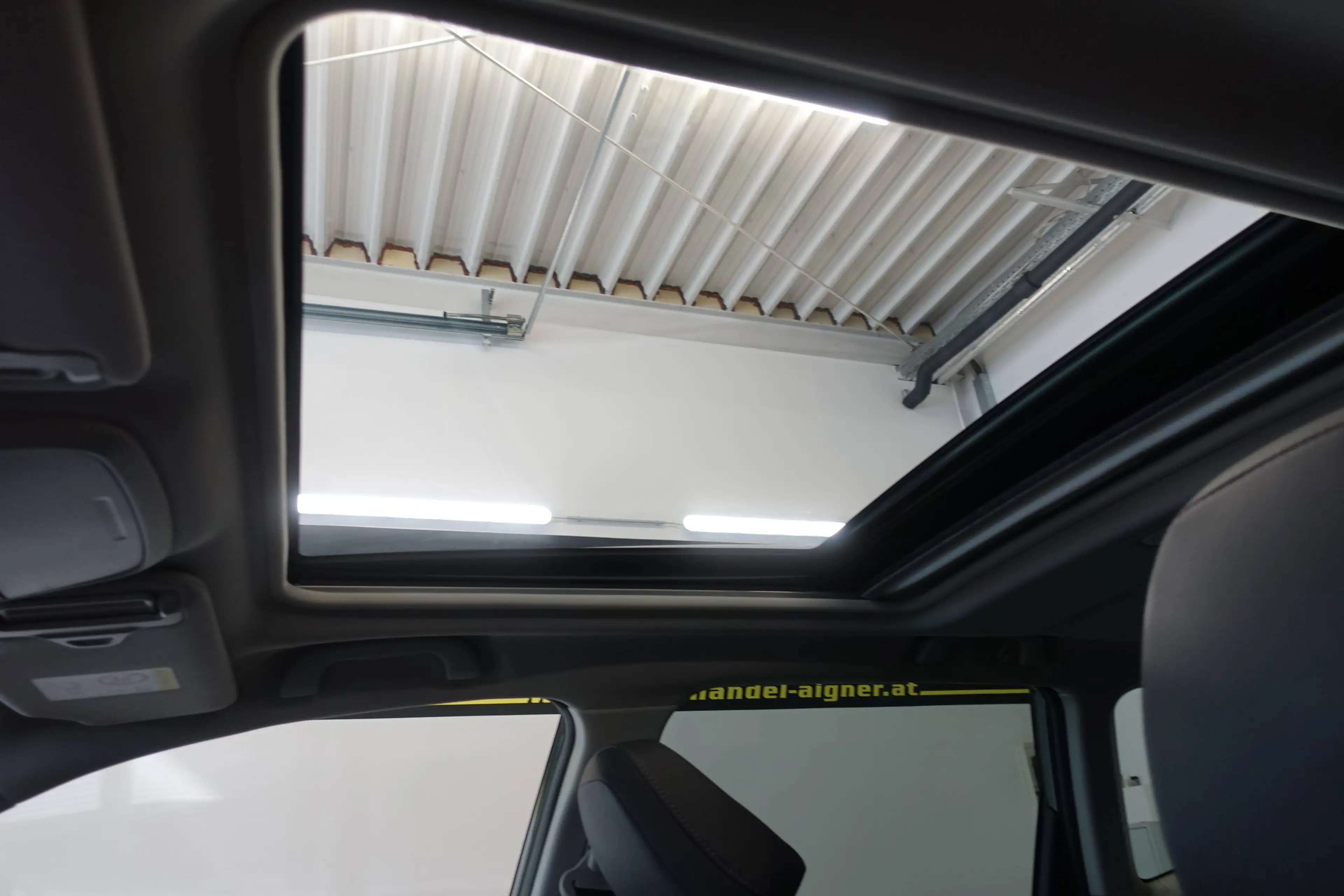 Subaru Forester 2.0 E-Boxer Premium AWD Aut. — photo 14