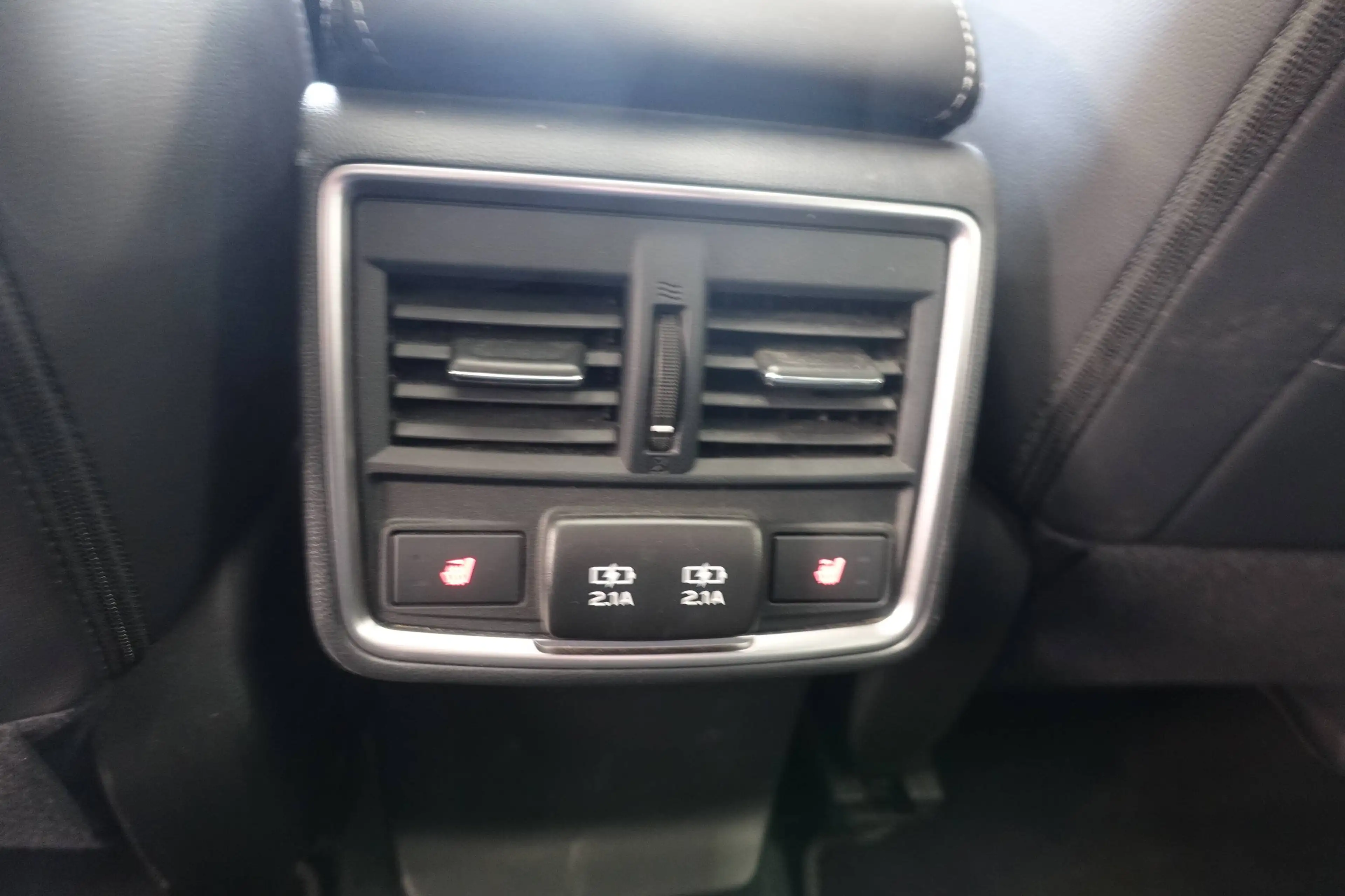 Subaru Forester 2.0 E-Boxer Premium AWD Aut. — photo 12