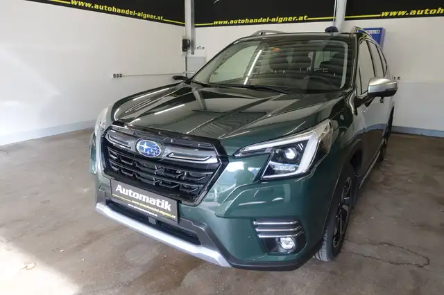 Subaru Forester 2.0 E-Boxer Premium AWD Aut.
