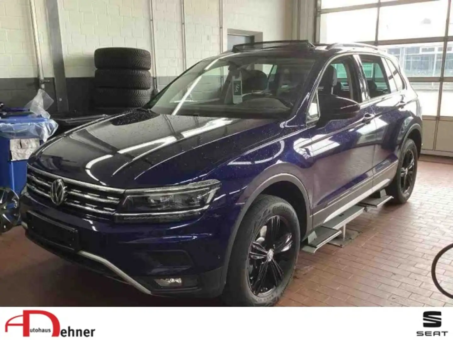 Volkswagen Tiguan 2.0 TDI DSG 4Motion AHK+ACC+LEDER+PANO Klima Navi Blau - 1
