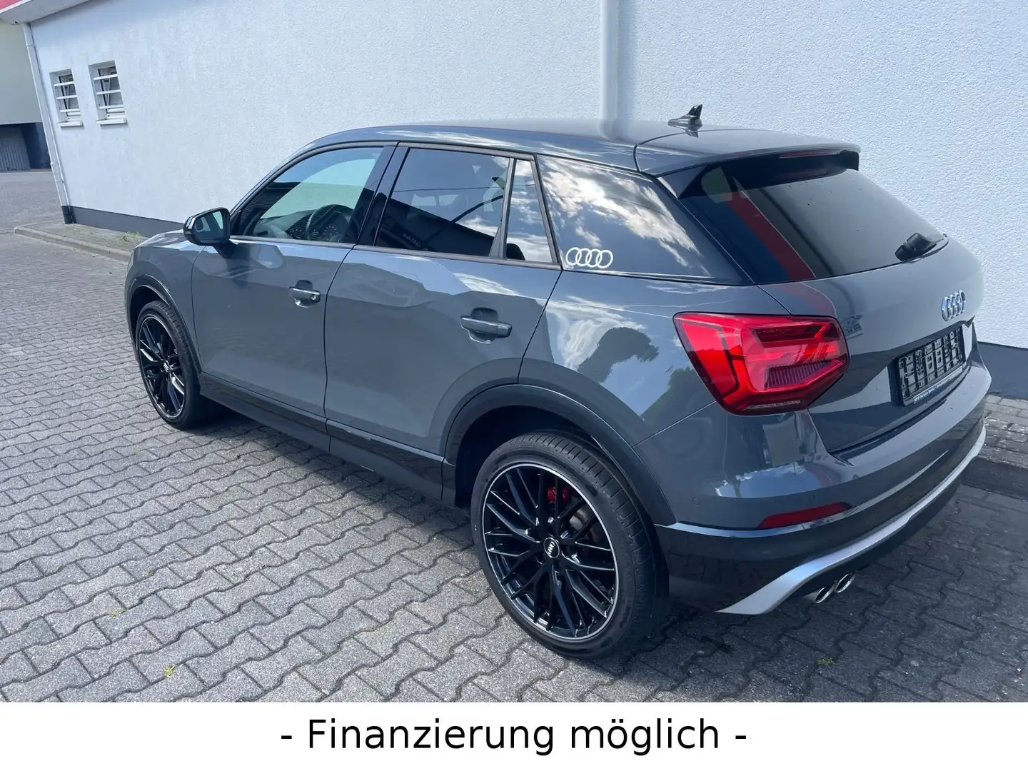 Audi Q2 35 TFSI sport / 2 x S-Line /Alu 19"/ NAVI Grau - 2