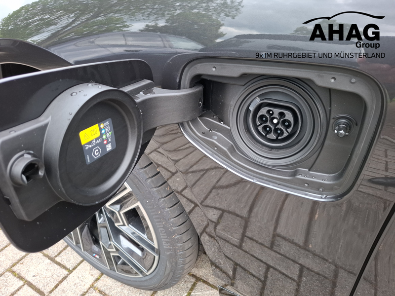BMW 550 e xDrive M Sportpaket Pro — photo 13