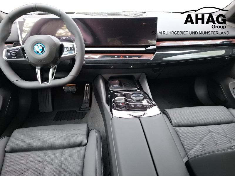 BMW 550 e xDrive M Sportpaket Pro — photo 9