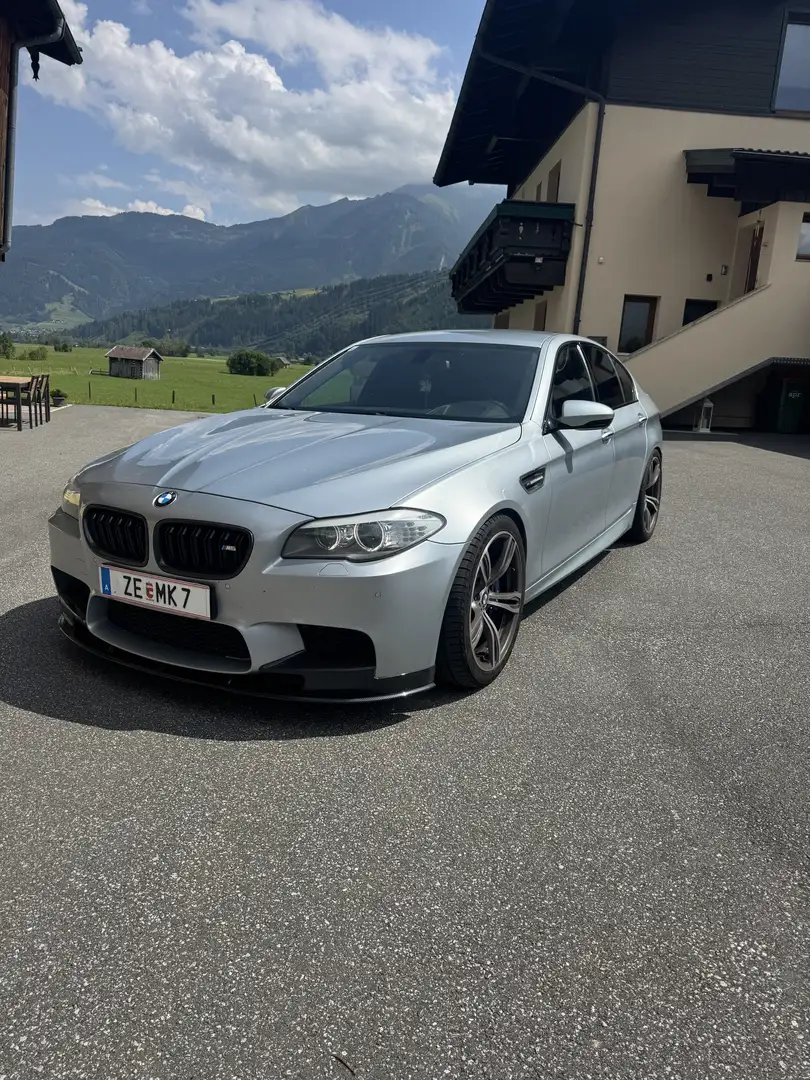 BMW M5 DKG - 1