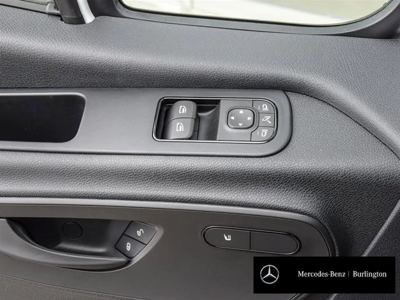 Mercedes-Benz Sprinter снимка Mercedes-Benz Sprinter