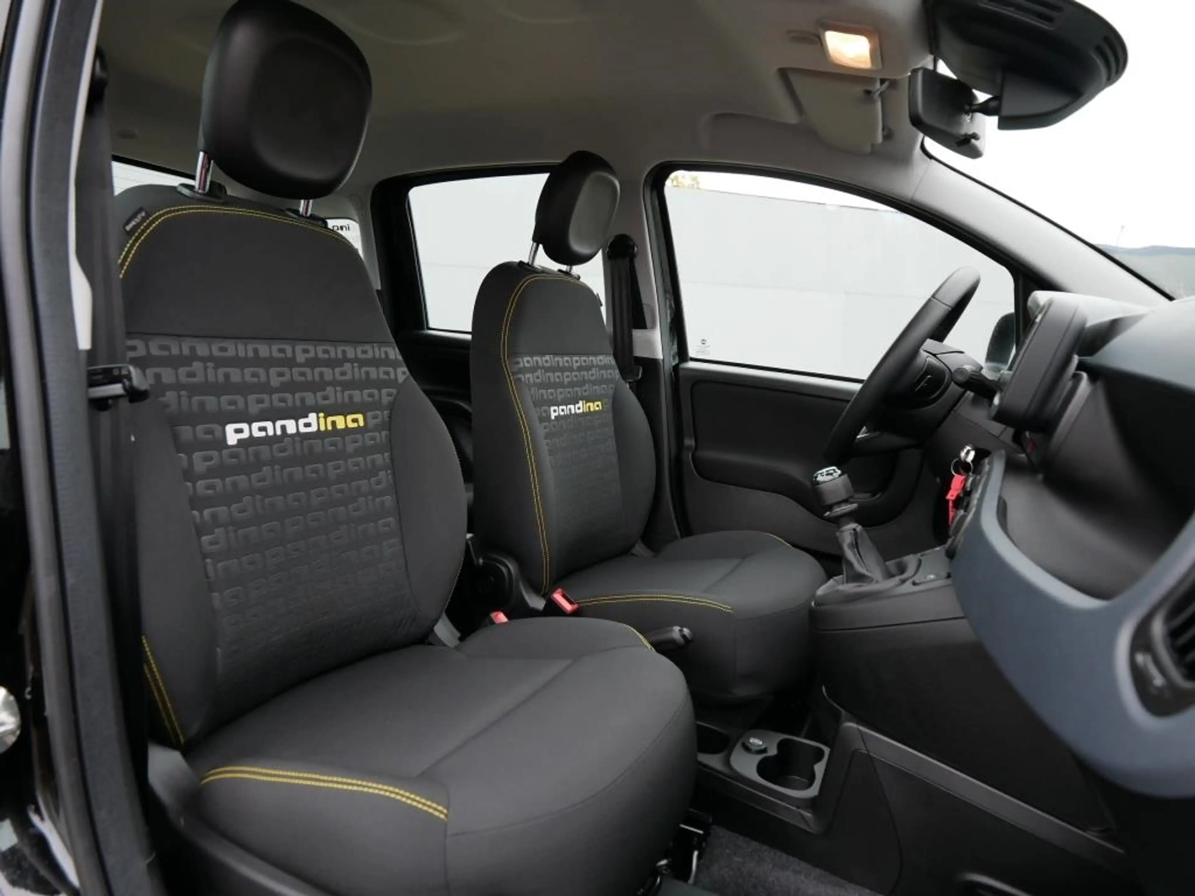 Fiat Panda HYBRID 1.0 GSE 70PS PDC CITY PAKET RADIO — photo 13