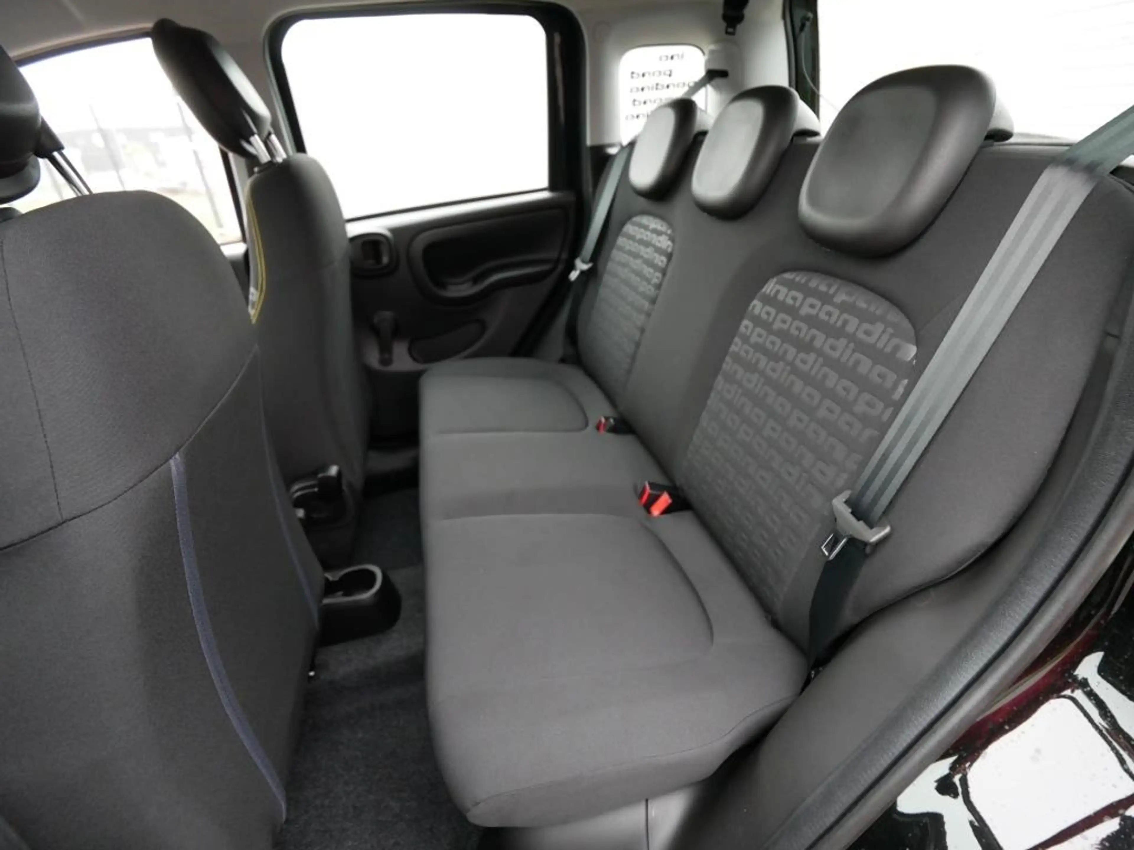 Fiat Panda HYBRID 1.0 GSE 70PS PDC CITY PAKET RADIO — photo 12